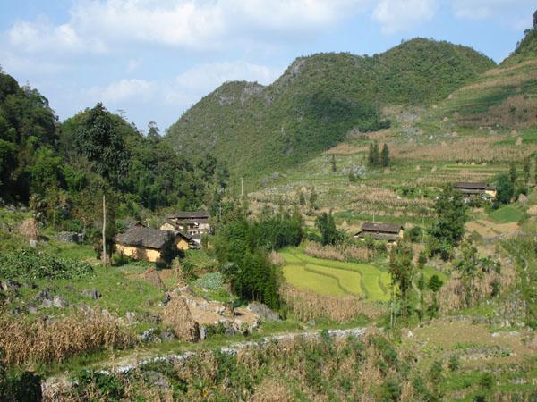 圖沙壩村 圖沙壩村