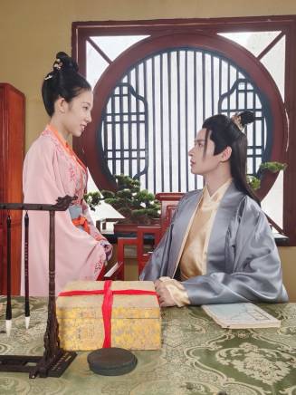 黃雪峰(中國影視導演、製片人、演員、出品人、監製、編劇)