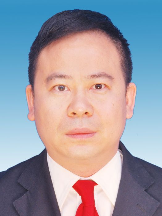 顏明(四川省成都經開區(龍泉驛區)公園城市建設和城市更新局黨組成員、副局長) 顏明(四川省成都經開區(龍泉驛區)公園城市建設和城市更新局黨組成員、副局長)