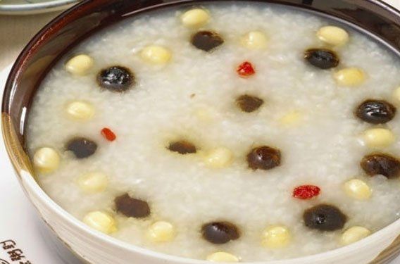 紅參圓肉粥 紅參圓肉粥