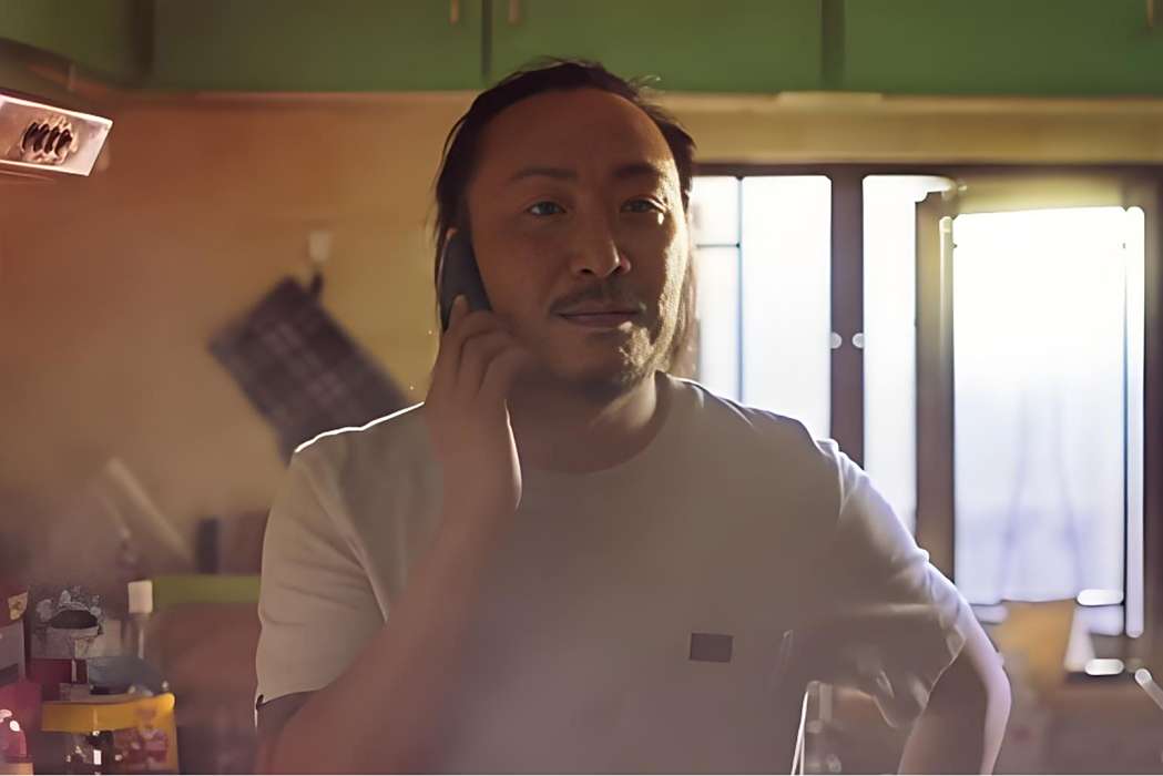 張國倫(電影《闔家辣》中的角色，由鄭中基飾演)