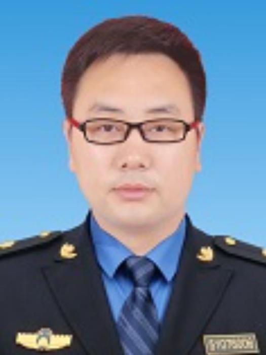 楊貴(四川省廣元市旺蒼縣綜合行政執法局黨組成員、縣城市行政綜合執法大隊大隊長) 楊貴(四川省廣元市旺蒼縣綜合行政執法局黨組成員、縣城市行政綜合執法大隊大隊長)