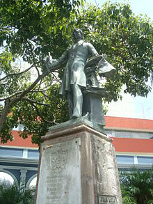 胡安·莫拉·費爾南德斯的雕像（聖何塞）