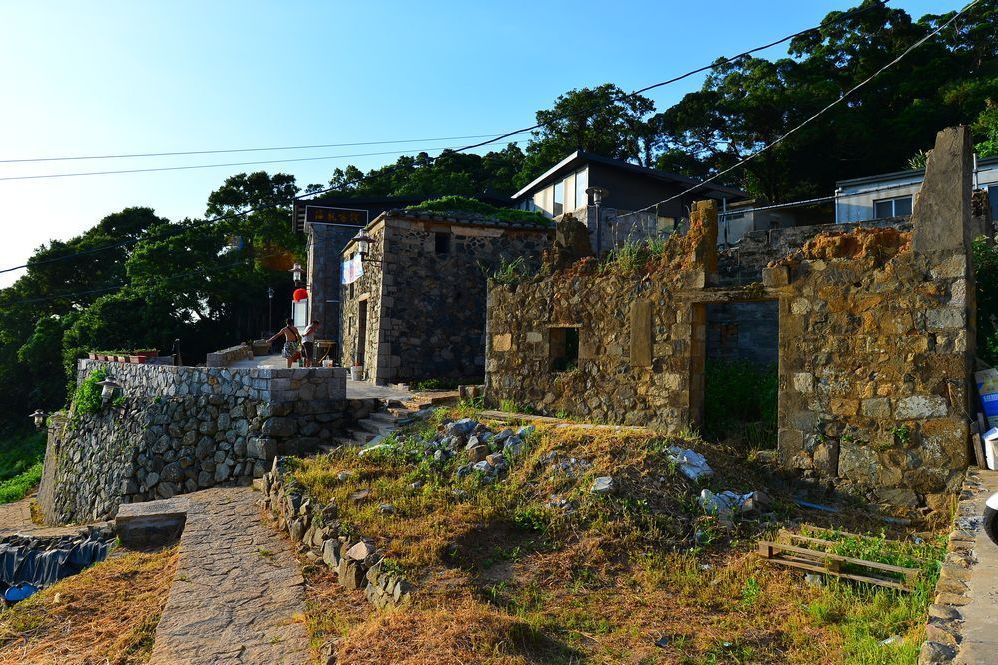 神靈村(陝西省西安市周至縣駱峪鎮下轄村)
