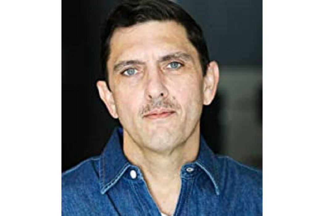 Ian Covell Ian Covell