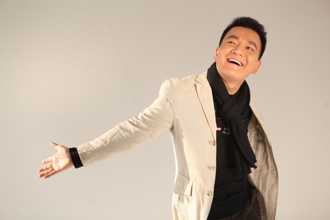 讓我飛(荊濤演唱歌曲) 讓我飛(荊濤演唱歌曲)