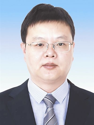 張建軍(貴州省畢節市委常委、市委宣傳部部長，市委教育工委書記（兼）)
