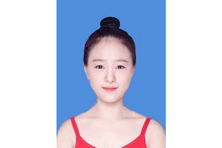彭丹娜 彭丹娜