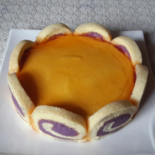 紫薯卷南瓜慕斯蛋糕