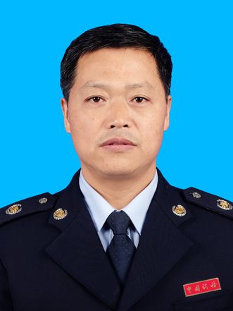 趙錦德(安徽省蚌埠市禹會區稅務局黨委委員、副局長、三級主辦) 趙錦德(安徽省蚌埠市禹會區稅務局黨委委員、副局長、三級主辦)