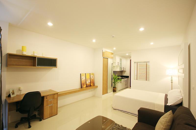 Diamond Suite Diamond Suite