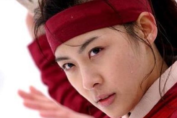 張彩玉(韓劇《茶母》女主角) 張彩玉(韓劇《茶母》女主角)