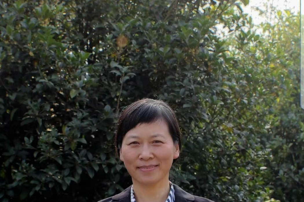 李海燕(南京審計大學政府審計學院黨委書記) 李海燕(南京審計大學政府審計學院黨委書記)