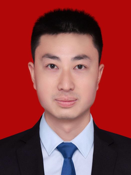 劉飛龍(重慶市城口縣北屏鄉黨委委員、紀委書記、一級監察官) 劉飛龍(重慶市城口縣北屏鄉黨委委員、紀委書記、一級監察官)
