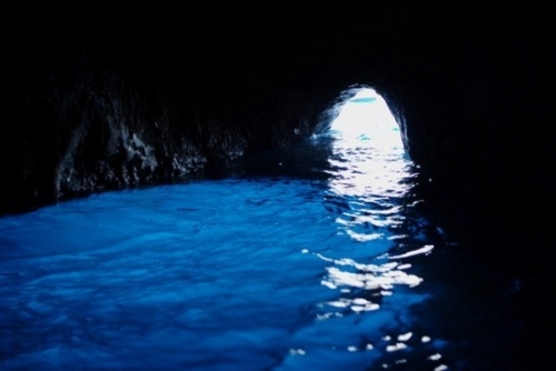 藍洞洞穴