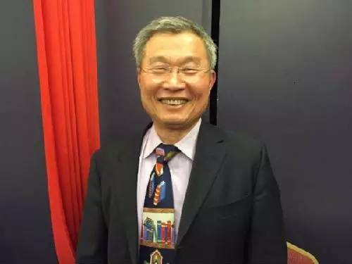 張昭富 張昭富