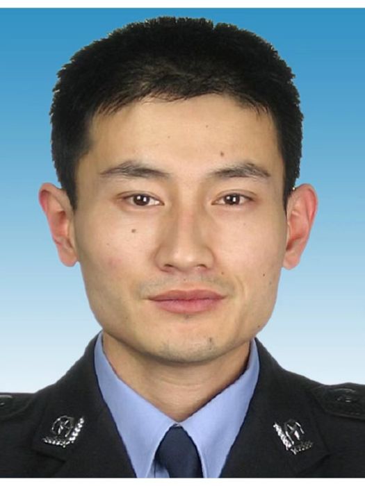 段小剛(山東省德州市臨邑縣公安局黨委書記、局長、督察長) 段小剛(山東省德州市臨邑縣公安局黨委書記、局長、督察長)