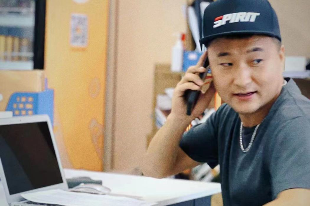 楊志(副導演製片人) 楊志(副導演製片人)