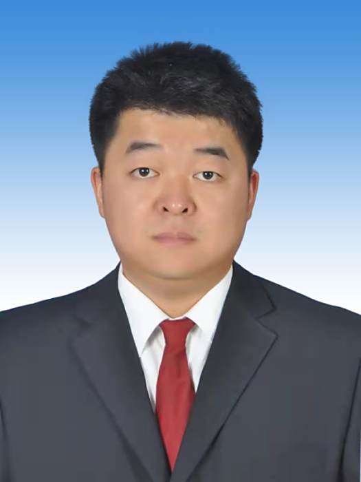 周宇翔(新疆維吾爾自治區巴音郭楞蒙古自治州若羌縣委常委、常務副縣長) 周宇翔(新疆維吾爾自治區巴音郭楞蒙古自治州若羌縣委常委、常務副縣長)