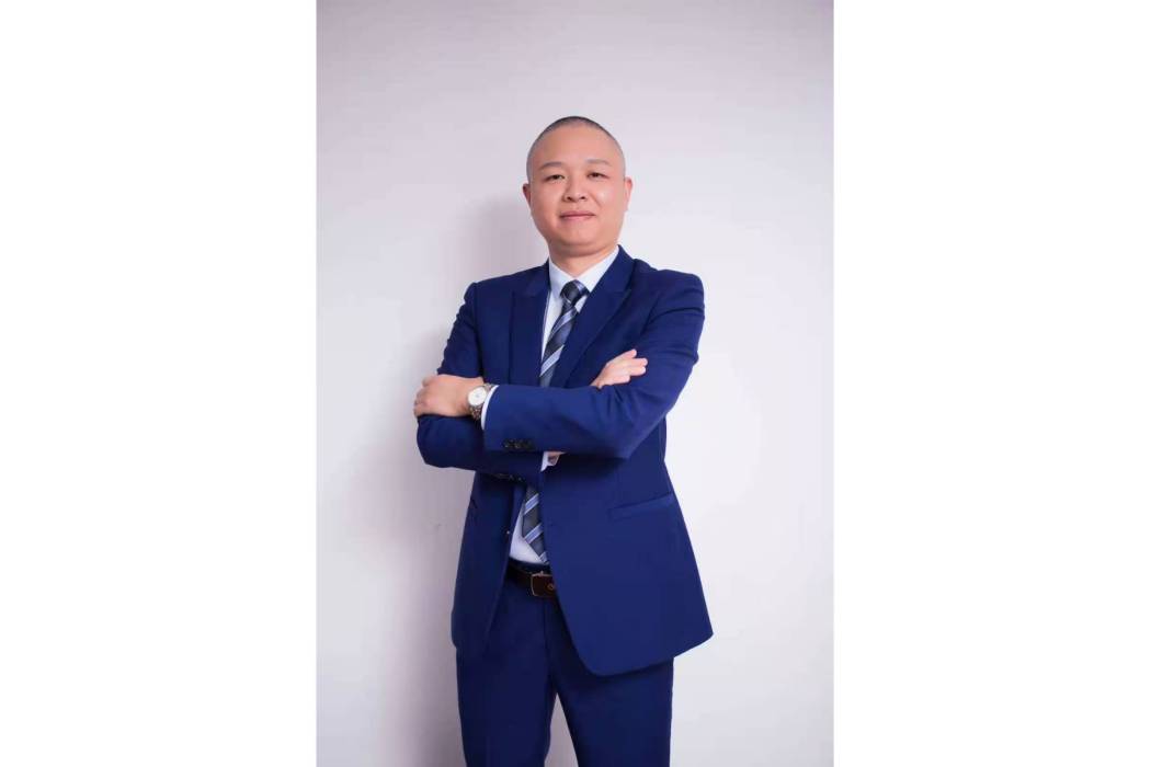 徐鋒(廣東艾文律師事務所律師) 徐鋒(廣東艾文律師事務所律師)