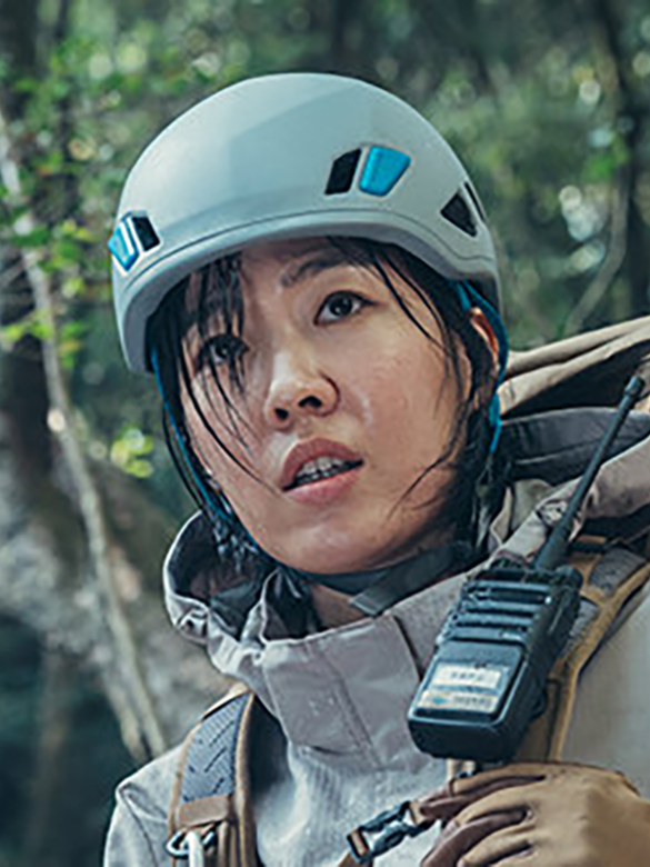 智異山(2021年全智賢、朱智勛主演的韓國電視劇)
