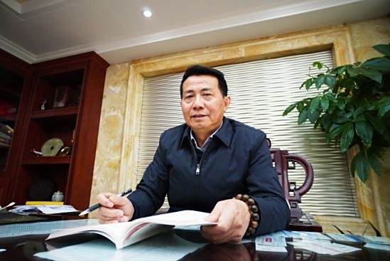 王春華(江西金鑫發鋁業有限公司董事長) 王春華(江西金鑫發鋁業有限公司董事長)