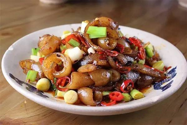爆炒肉皮 爆炒肉皮