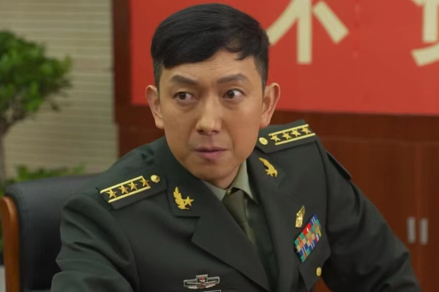 龐威(當代軍旅劇《陸軍一號》中的角色) 龐威(當代軍旅劇《陸軍一號》中的角色)