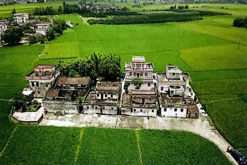 東興里(廣東省江門市開平市赤坎鎮小海行政村下轄自然村) 東興里(廣東省江門市開平市赤坎鎮小海行政村下轄自然村)