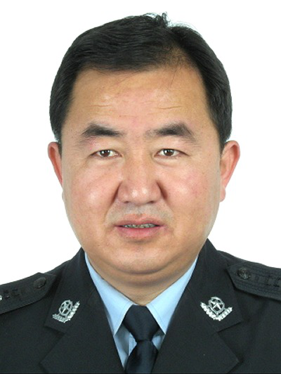 李治國(吳忠市同心縣公安局黨委副書記、政委) 李治國(吳忠市同心縣公安局黨委副書記、政委)