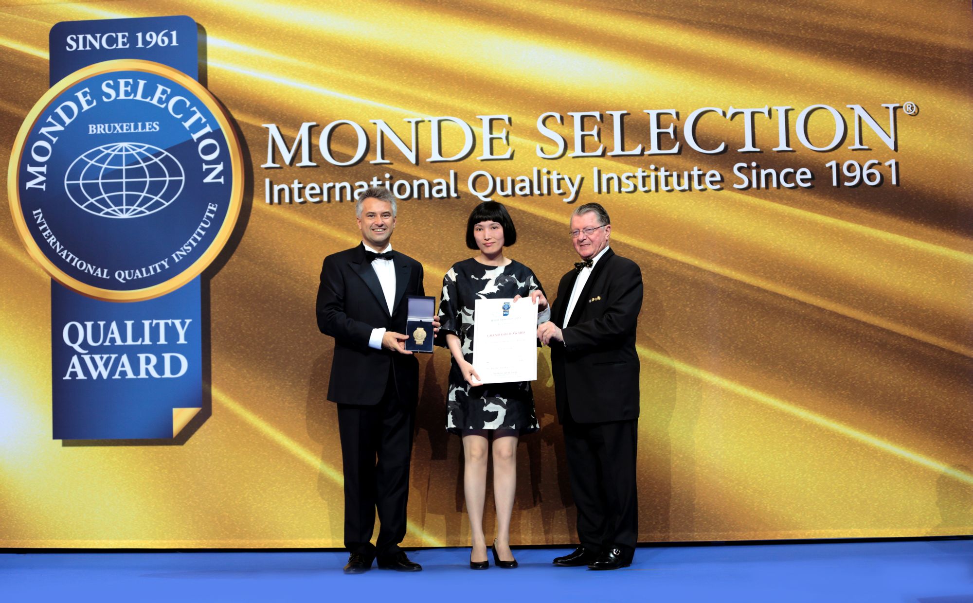榮獲2013年MONDE SELECTION特別金獎