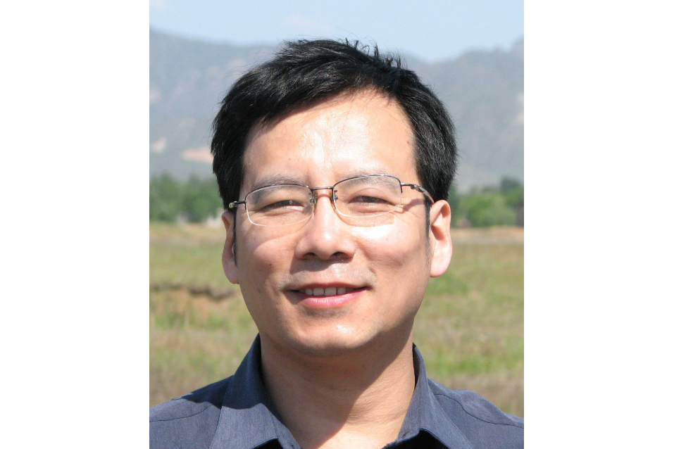 劉輝(中國社會科學院美國研究所編輯)