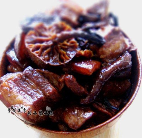 臻蘑燉肉 臻蘑燉肉