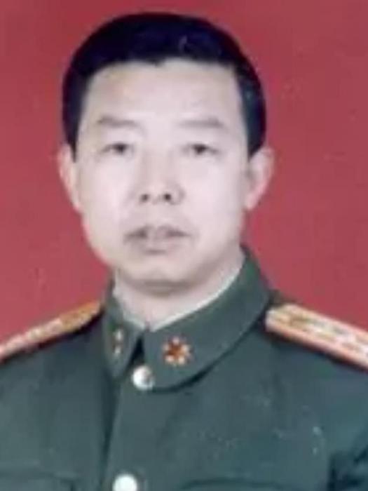 申勤拴 申勤拴