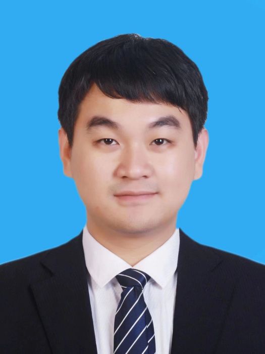 彭昱(福建省漳州市南靖縣龍山鎮鎮長) 彭昱(福建省漳州市南靖縣龍山鎮鎮長)