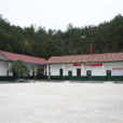 長嶺崗村(湖北省黃岡市英山縣陶家河鄉長嶺崗村) 長嶺崗村(湖北省黃岡市英山縣陶家河鄉長嶺崗村)