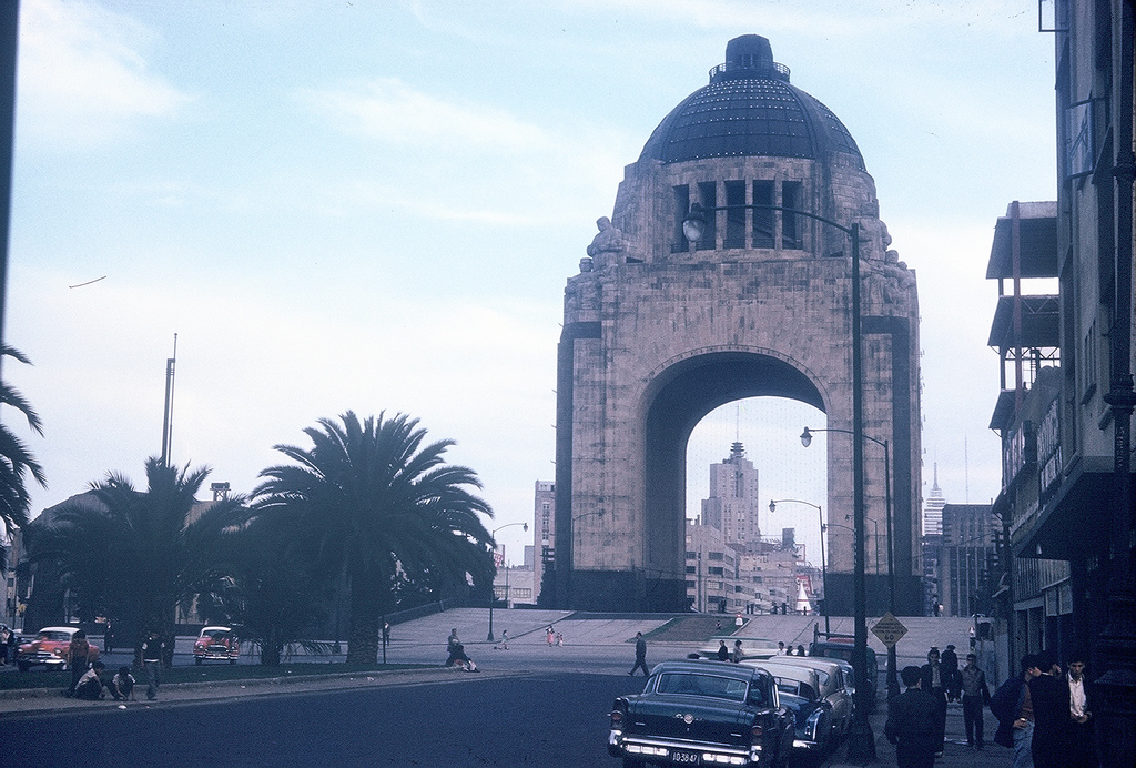 墨西哥城革命紀念碑