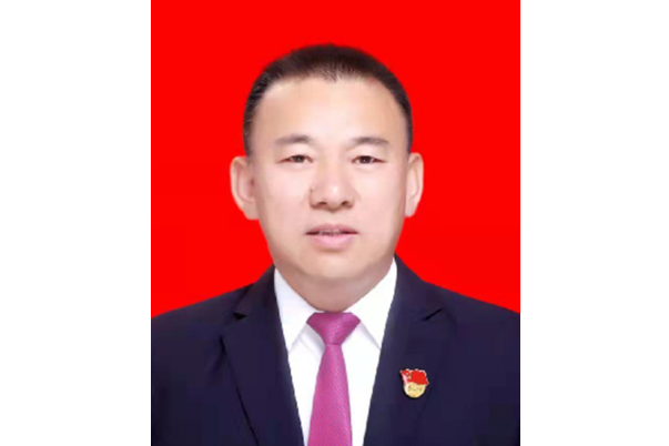張新民(新疆創興農產品開發集團有限公司總經理) 張新民(新疆創興農產品開發集團有限公司總經理)