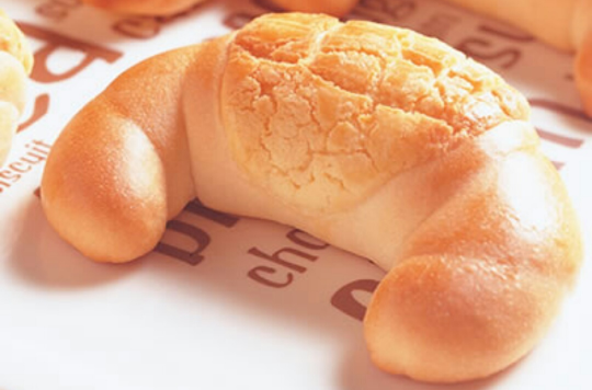 鳳梨牛角麵包