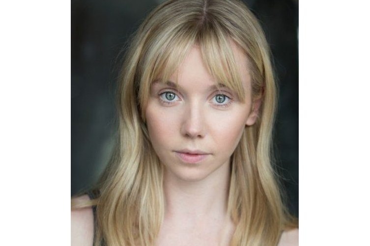 Lauren Lyle Lauren Lyle