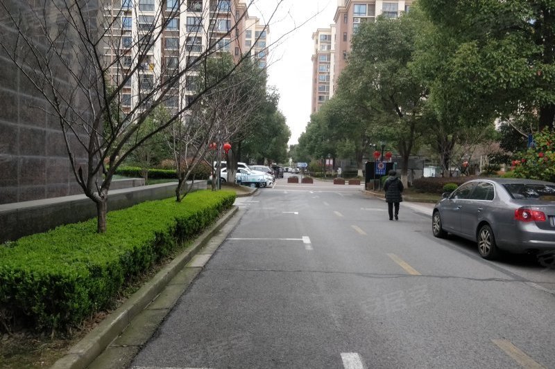 繁錦路 繁錦路