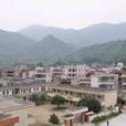 龍坑村(廣東普寧市南陽山區大坪鎮下轄村) 龍坑村(廣東普寧市南陽山區大坪鎮下轄村)
