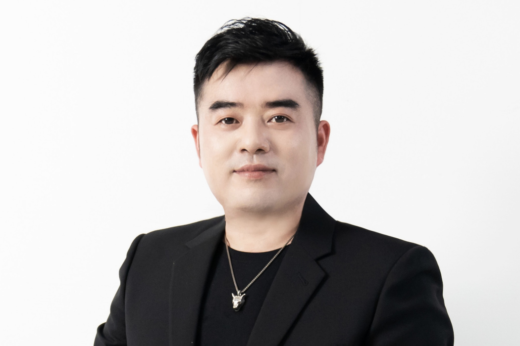 董海鋒(薇婭老公,謙尋文化董事長) 董海鋒(薇婭老公,謙尋文化董事長)