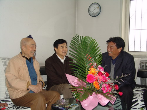 2006年11月，李重庵看望徐景星