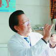 王秀義(黑龍江省現代中醫藥微創研究院院長) 王秀義(黑龍江省現代中醫藥微創研究院院長)
