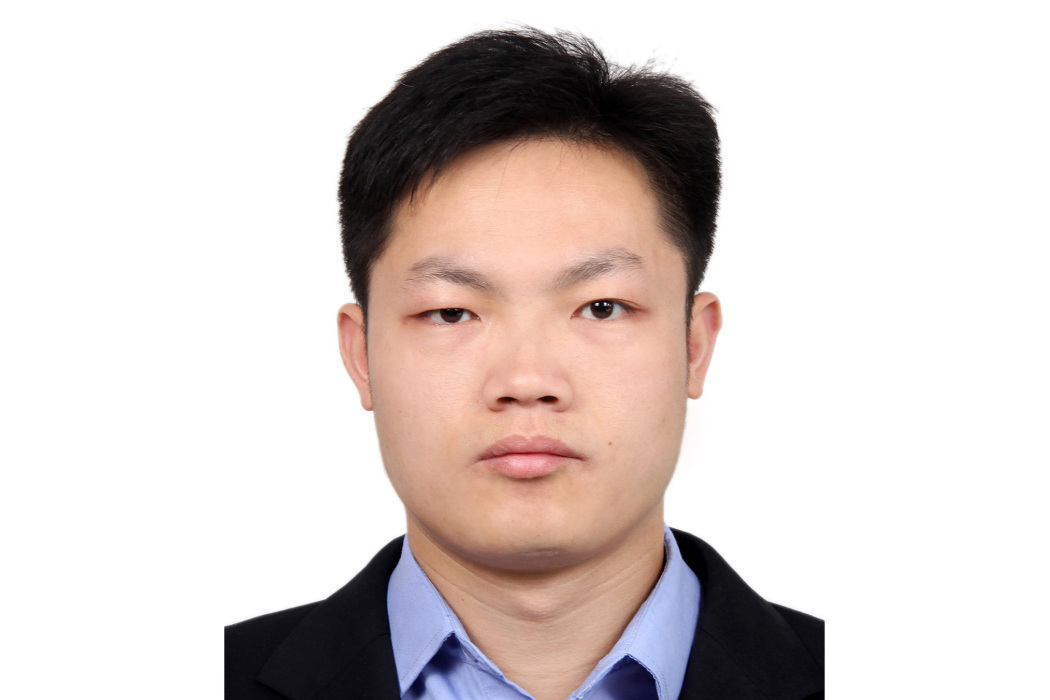 左世凡 左世凡