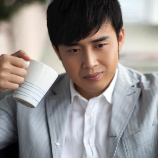 李曄(中國內地男演員、中國國家話劇院演員、清華大學表演客座教授)