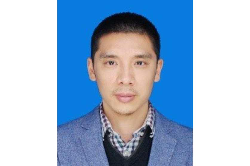 曹鵬(四川師範大學副教授) 曹鵬(四川師範大學副教授)