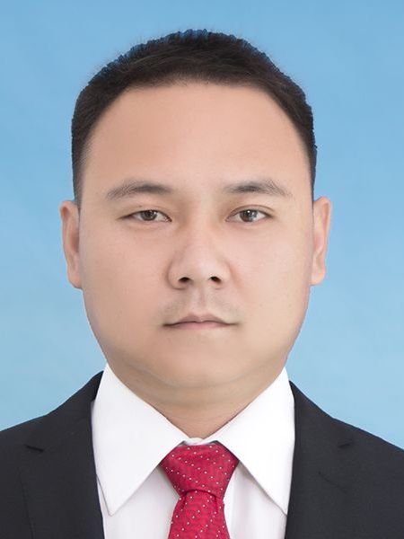 尹林(雲南省麗江市華坪縣石龍壩鎮黨委委員、人大主席) 尹林(雲南省麗江市華坪縣石龍壩鎮黨委委員、人大主席)