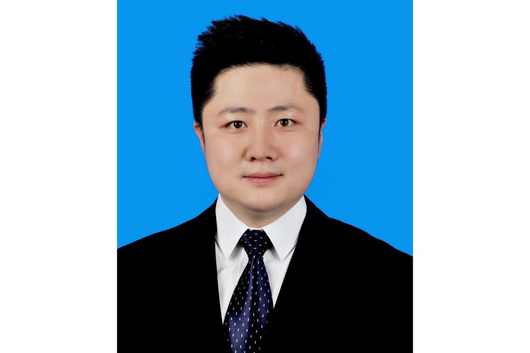 李興亮(陝西省榆林市綏德縣政府副縣長) 李興亮(陝西省榆林市綏德縣政府副縣長)